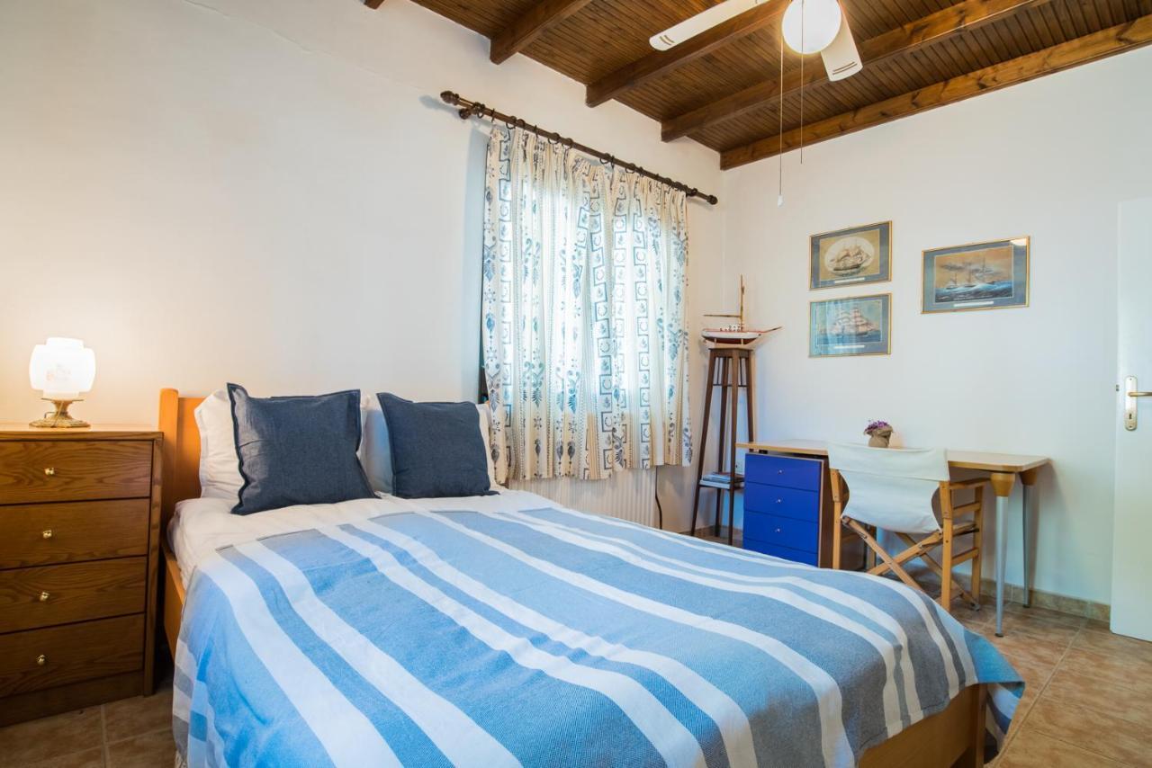 Villa Pefka ニキティ エクステリア 写真